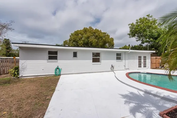 $389,900 | 4016 West Montgomery Terrace, Tampa, FL 33616