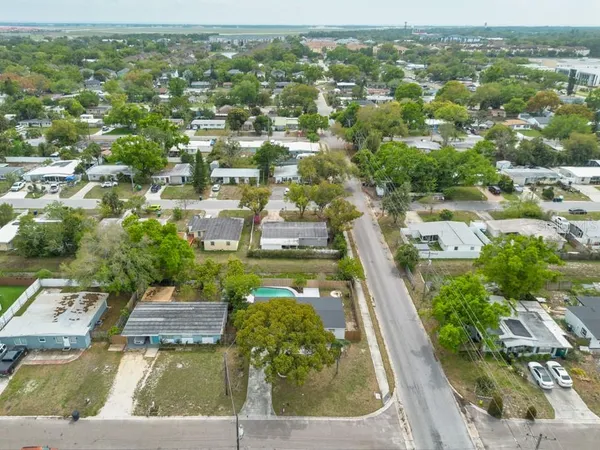 $389,900 | 4016 West Montgomery Terrace, Tampa, FL 33616