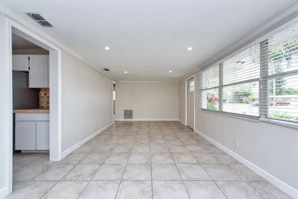 $389,900 | 4016 West Montgomery Terrace, Tampa, FL 33616
