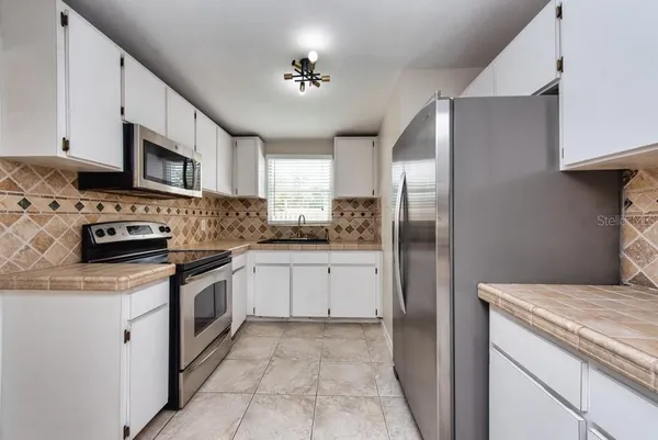 $389,900 | 4016 West Montgomery Terrace, Tampa, FL 33616