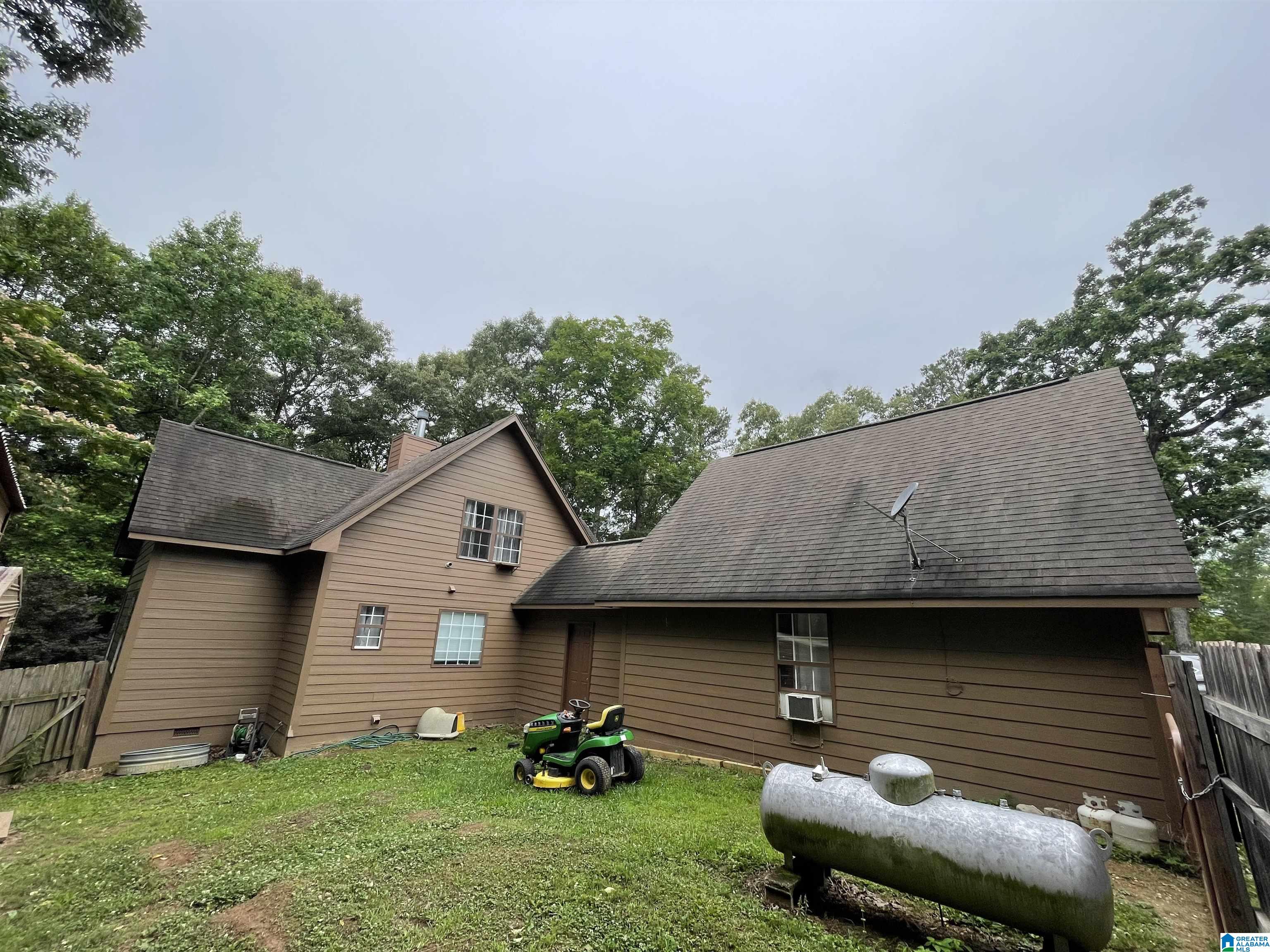 26 Shady Grove Road Talladega, AL 35160 - Photo 13 of 51