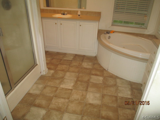 7322 Sadler Road Wakefield, VA 23888 - Photo 9 of 15