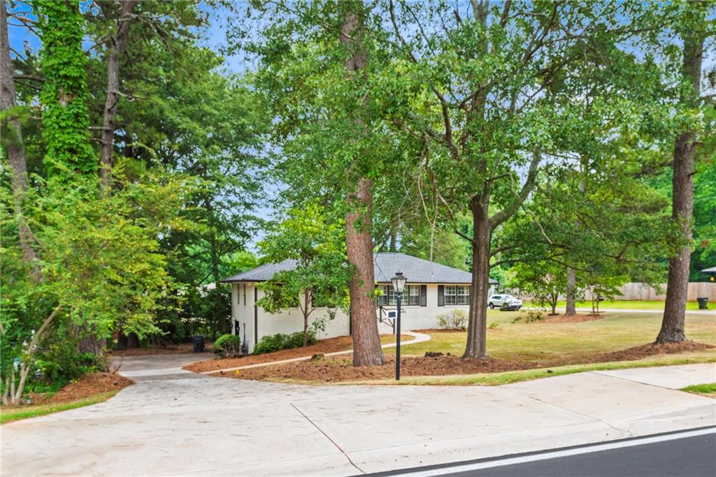 262 Church Road Southwest Marietta, GA 30060 - Photo 2 of 26
