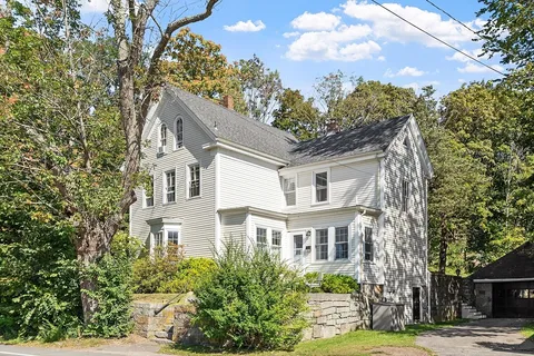 $3,000 | 1101 Washington Street, Unit WINTER, Gloucester, MA 01930