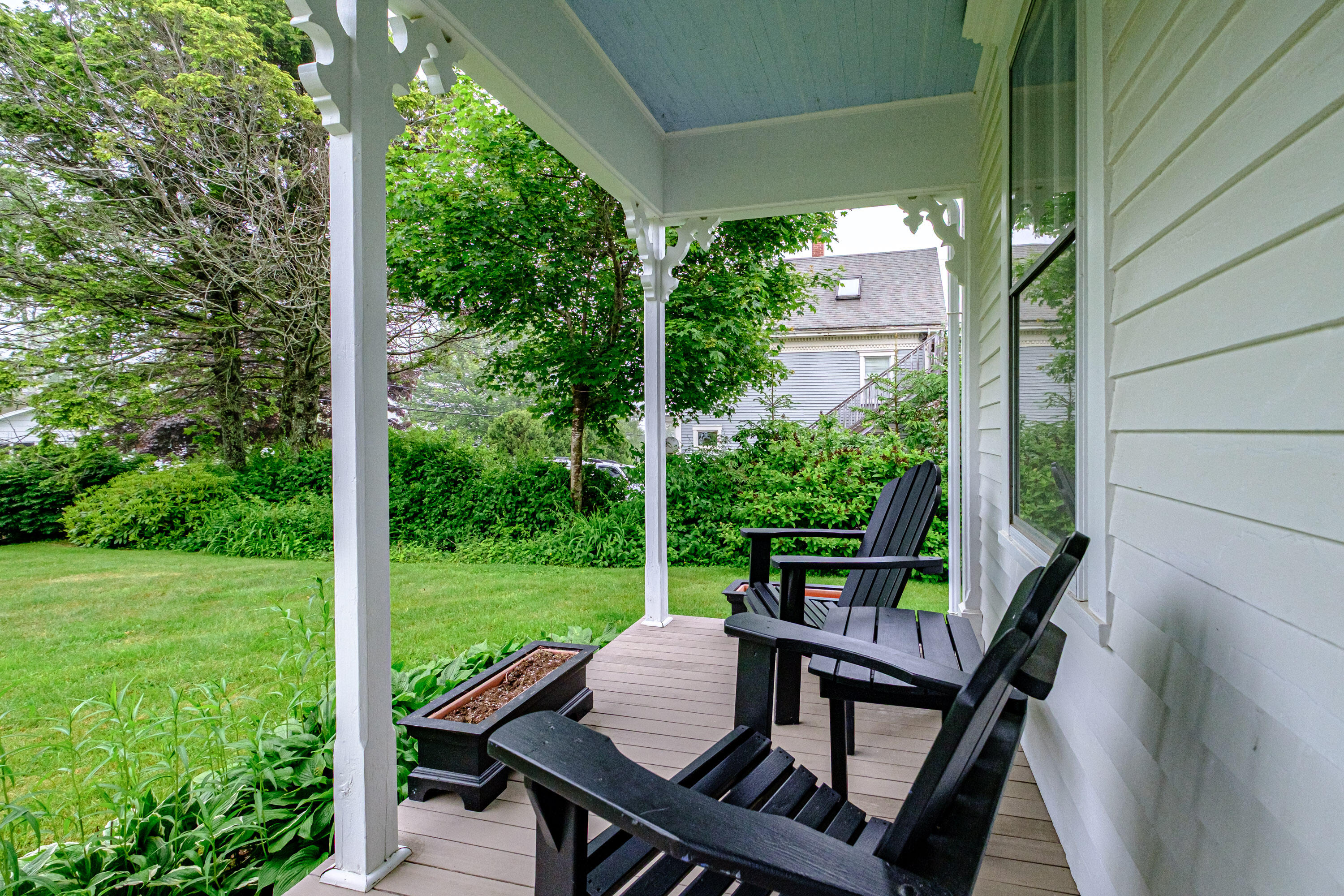 41 Southside Road New Harbor, ME 04554 - Photo 11 of 100 20250618gp-62015