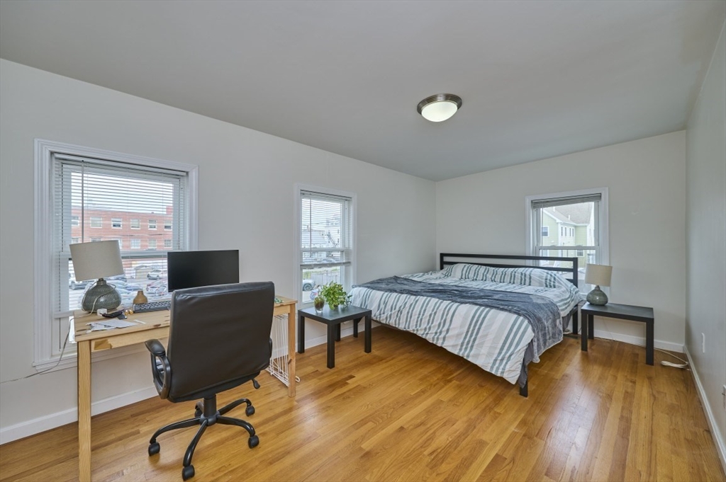 15-17 Peaceable Street Boston, MA 02135 - Photo 14 of 34