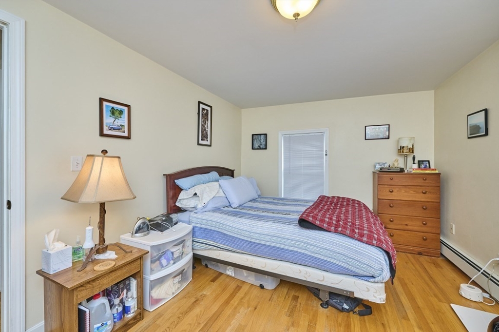 15-17 Peaceable Street Boston, MA 02135 - Photo 23 of 34