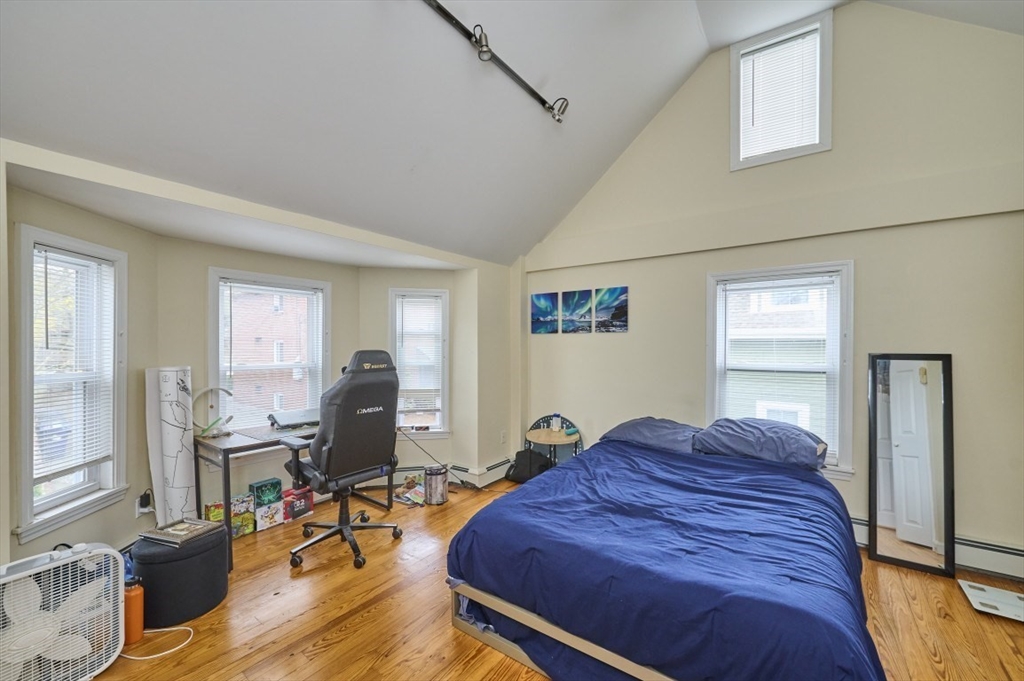 15-17 Peaceable Street Boston, MA 02135 - Photo 26 of 34