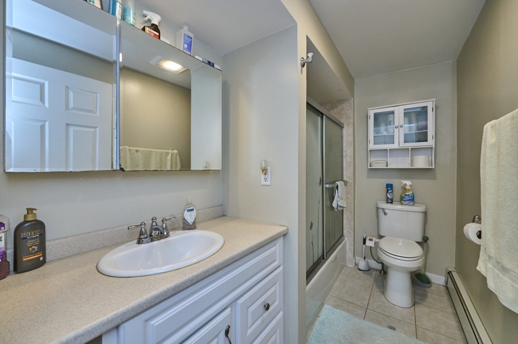 15-17 Peaceable Street Boston, MA 02135 - Photo 27 of 34