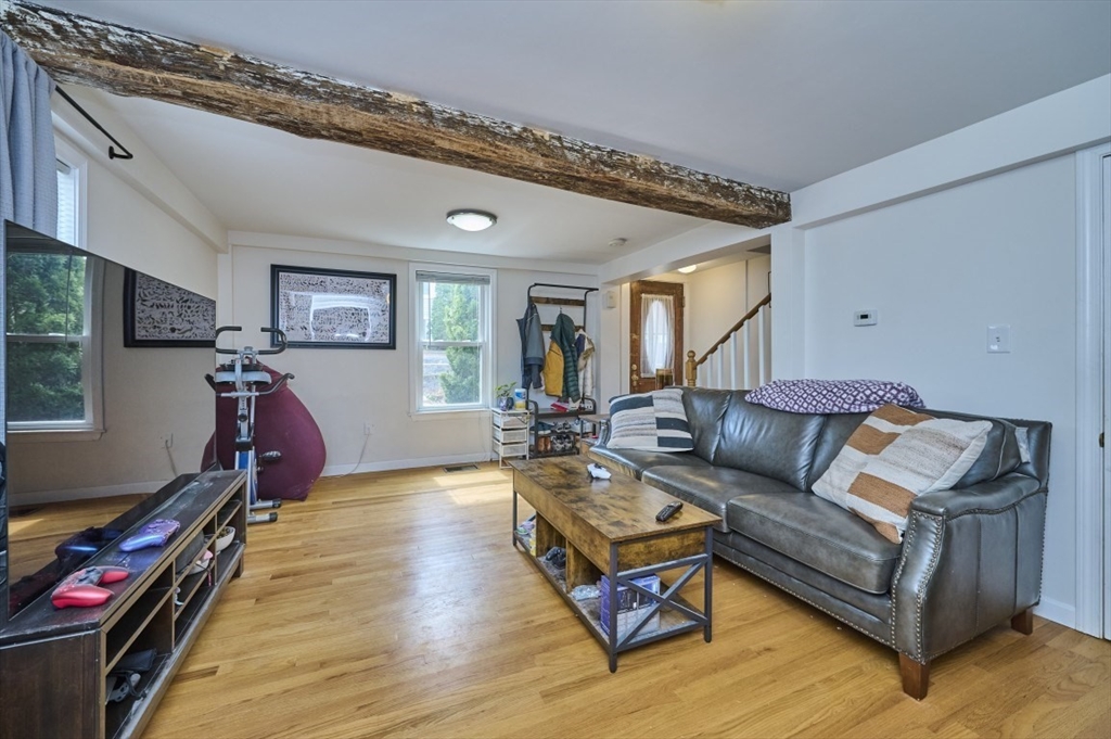 15-17 Peaceable Street Boston, MA 02135 - Photo 5 of 34