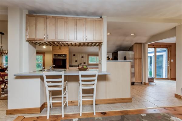 58 Warren Street Georgetown, MA 01833 - Photo 7 of 14 Gallery Image 7