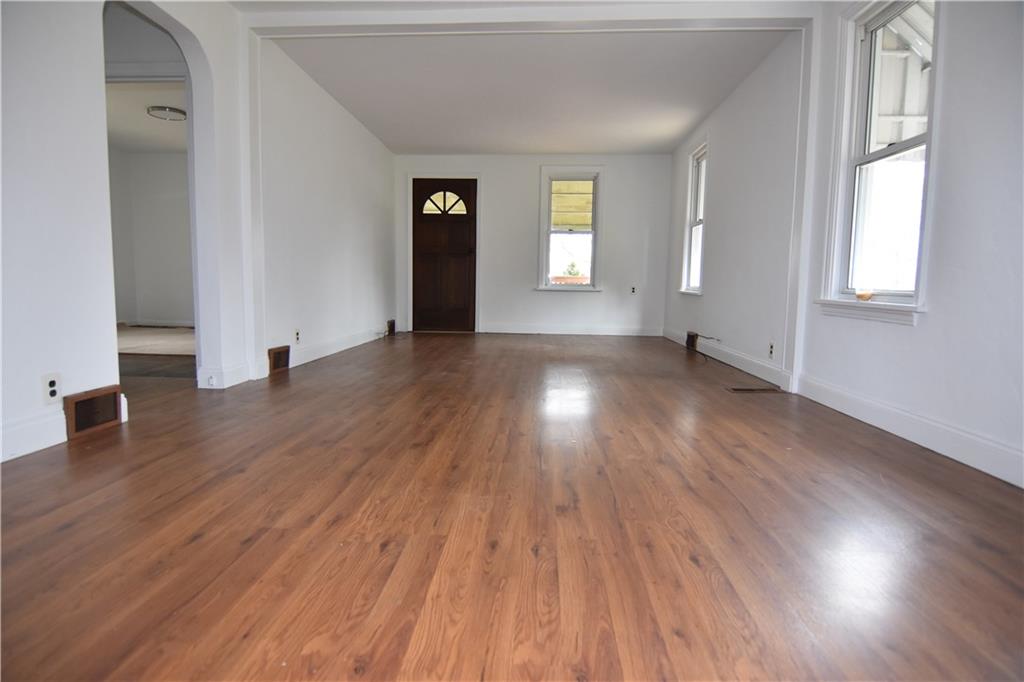 313 Lewis Run Road West Mifflin, PA 15122 - Photo 4 of 25 Gallery Image 4