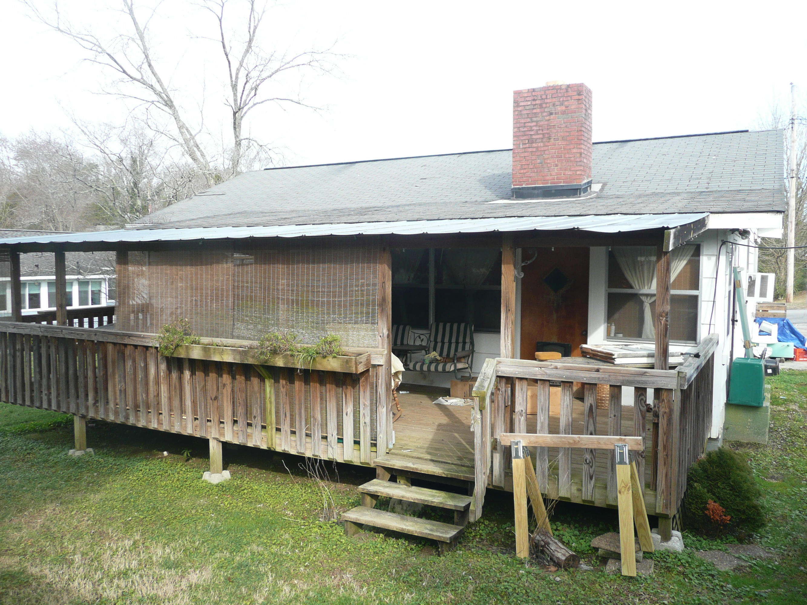 103 Thelma Road Oak Ridge, TN 37830 - Photo 7 of 7 P1080786
