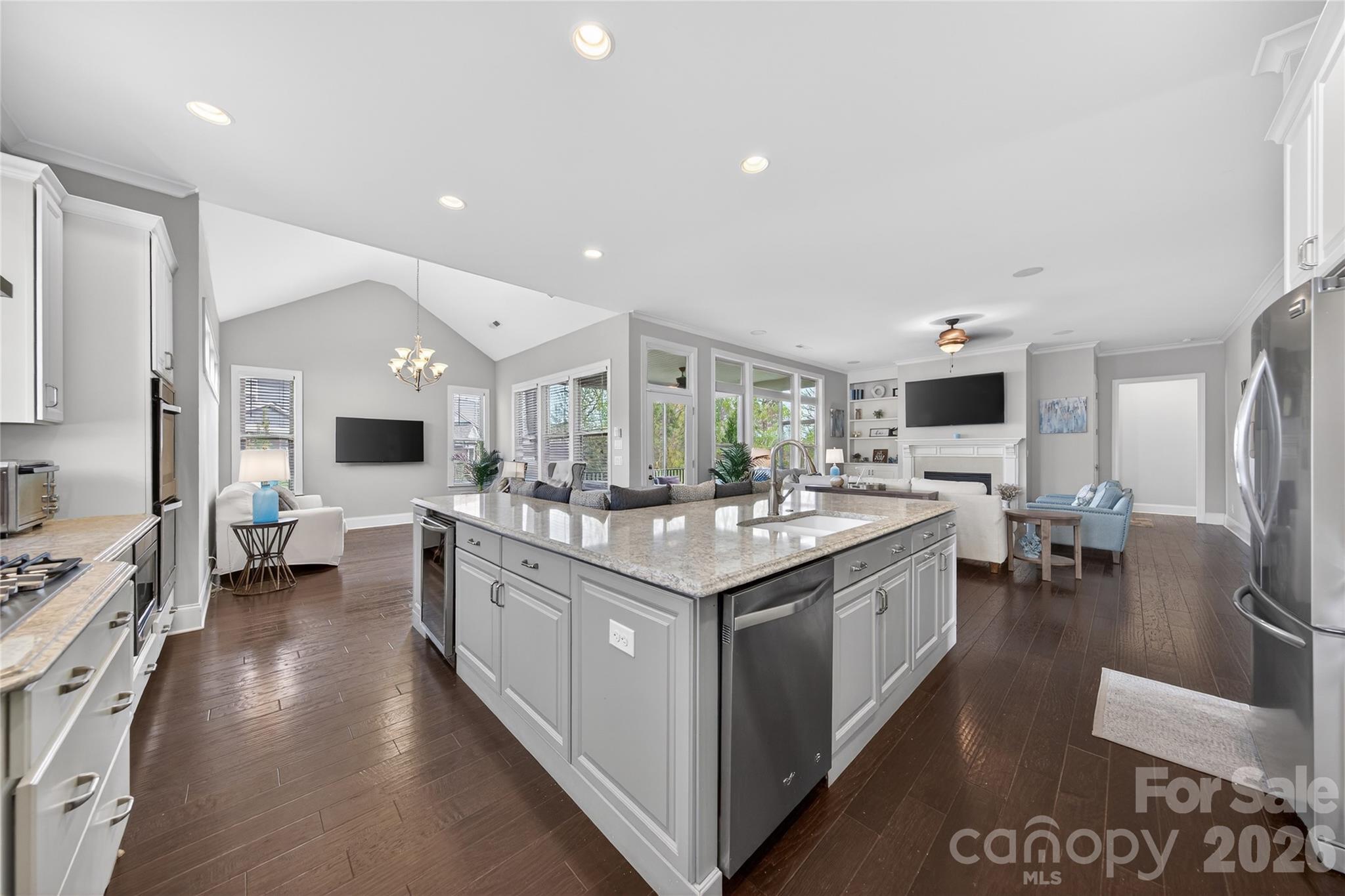 2166 Stratton Place Fort Mill, SC 29708 - Photo 12 of 48