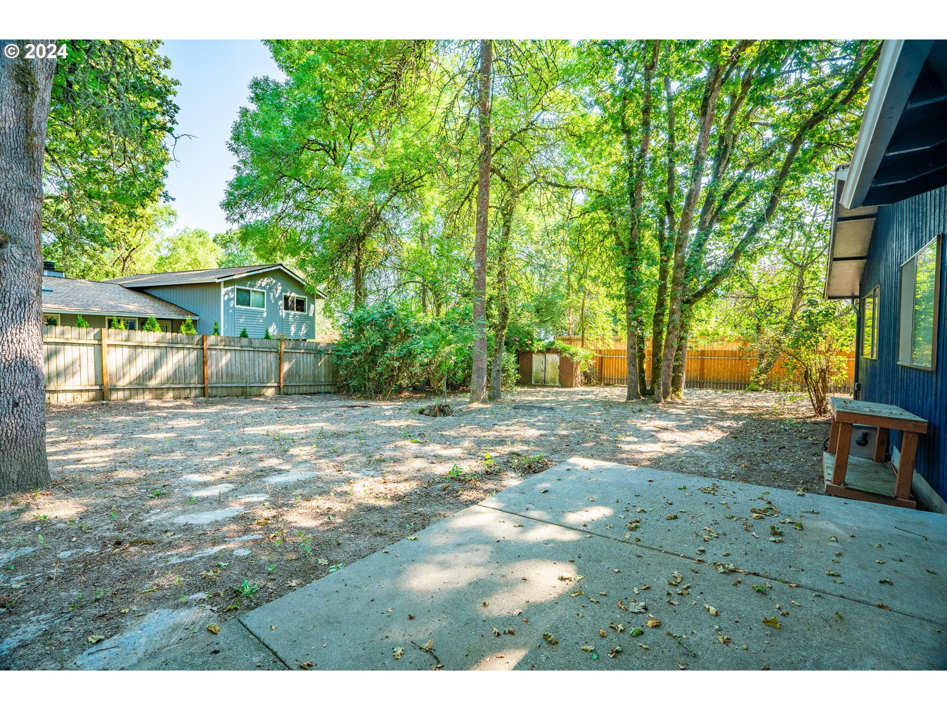 19015 Southwest Rosedale Court Beaverton, OR 97007 - Photo 24 of 35 Gallery Image 24
