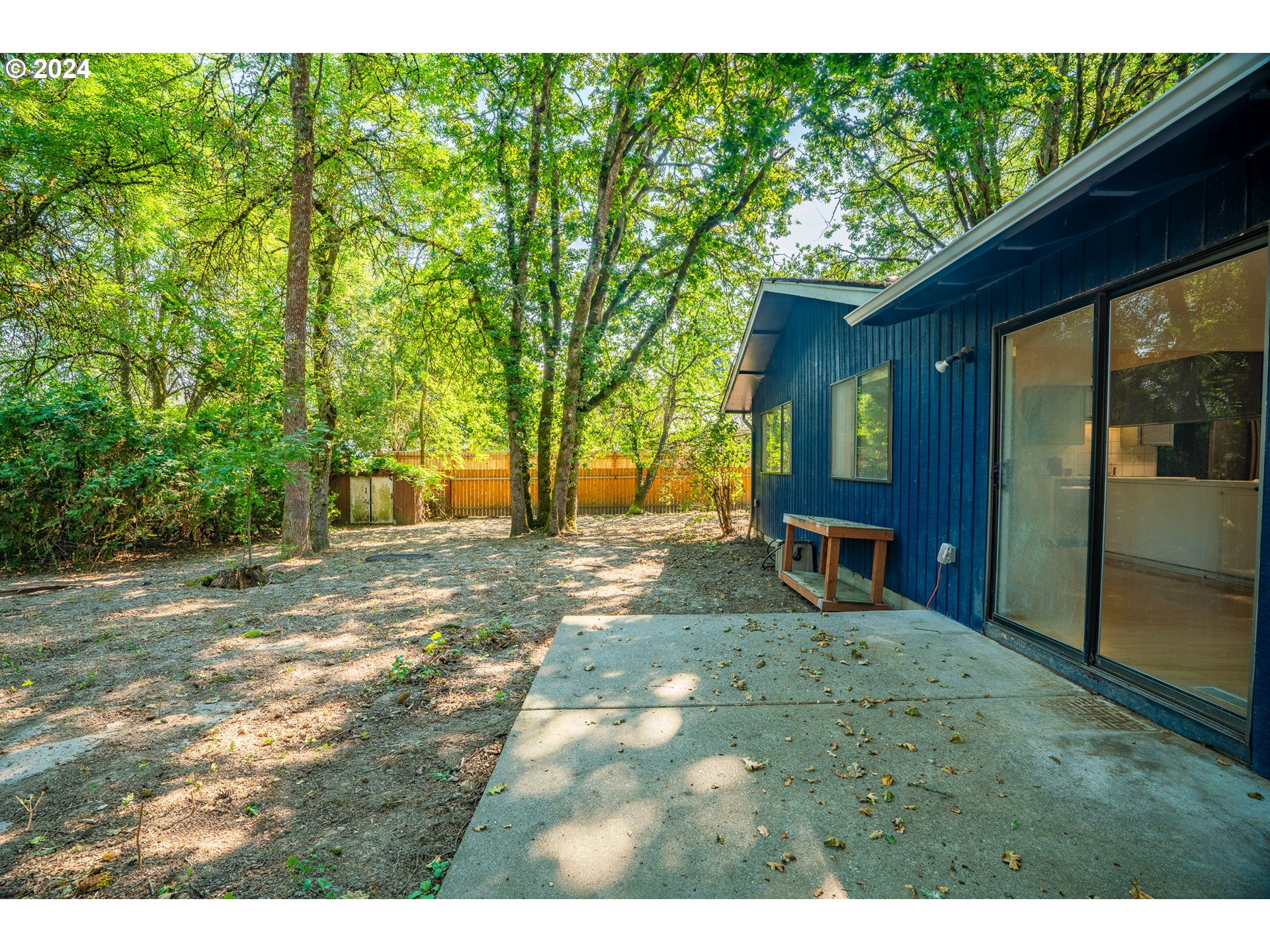 19015 Southwest Rosedale Court Beaverton, OR 97007 - Photo 25 of 35 Gallery Image 25
