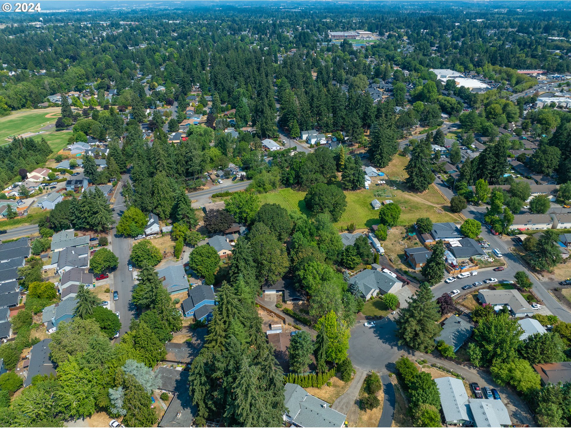 19015 Southwest Rosedale Court Beaverton, OR 97007 - Photo 34 of 35 Gallery Image 34
