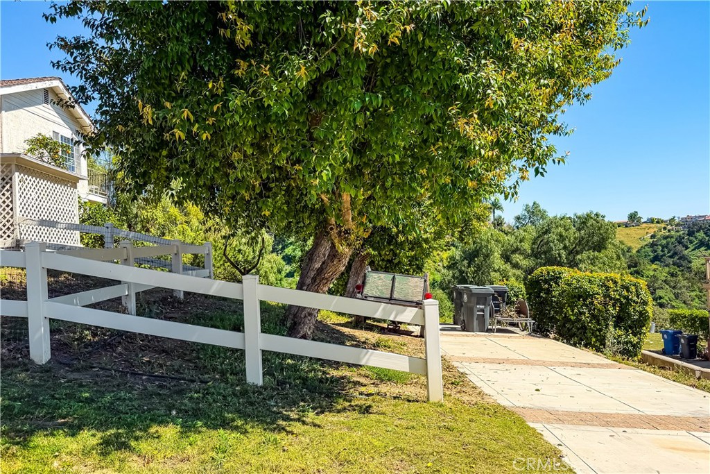 1920 Flint Rock Road Diamond Bar, CA 91765 - Photo 48 of 62 Additional driveway