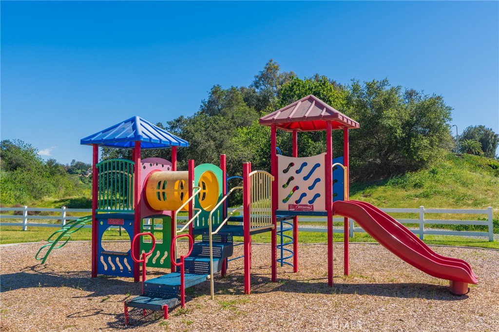 1920 Flint Rock Road Diamond Bar, CA 91765 - Photo 58 of 62 Community ammenities