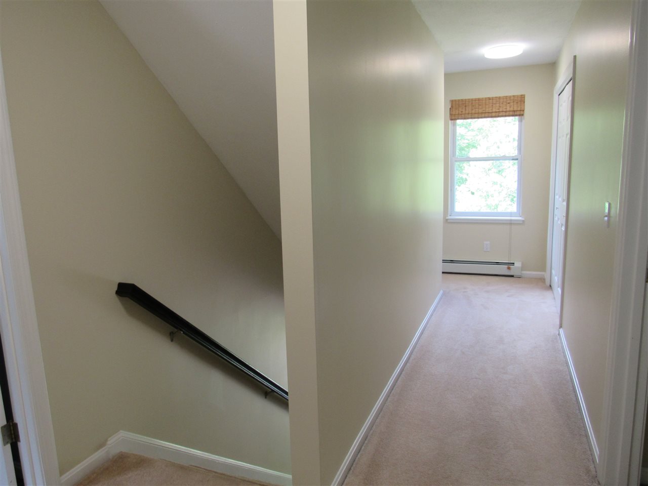 129 Deerfield Road Nottingham, NH 03290 - Photo 18 of 33