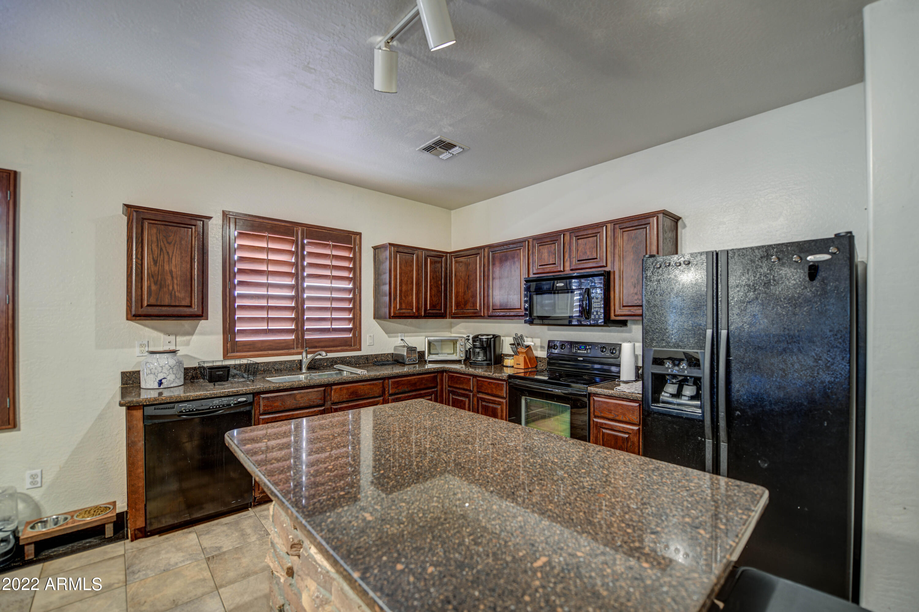 45242 Miramar Road Maricopa, AZ 85139 - Photo 12 of 45 Kitchen 4