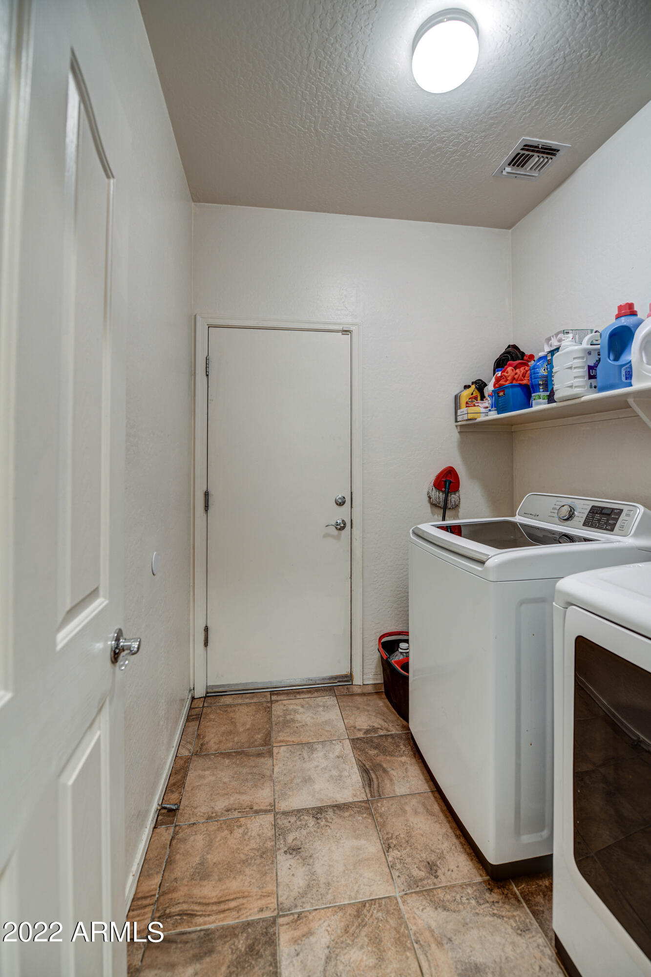 45242 Miramar Road Maricopa, AZ 85139 - Photo 41 of 45 Laundry 2