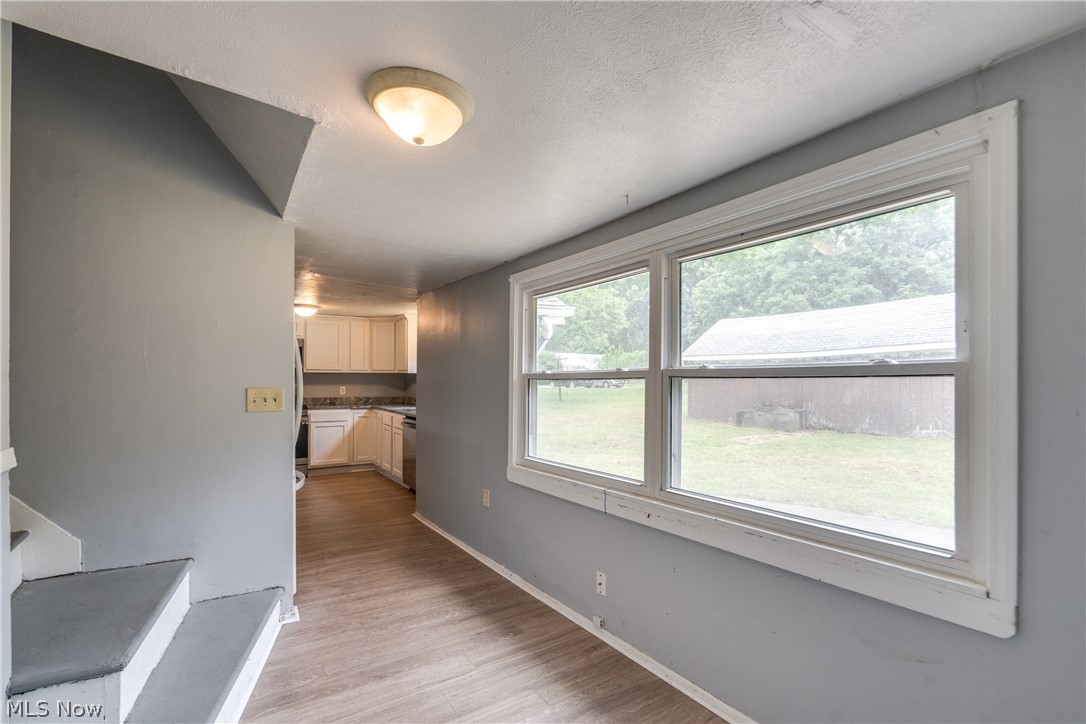 6285 Manchester Road Clinton, OH 44216 - Photo 11 of 28