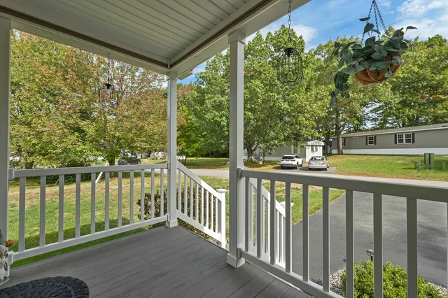 $364,900 | 3 Slate Run, North Hampton, NH 03862