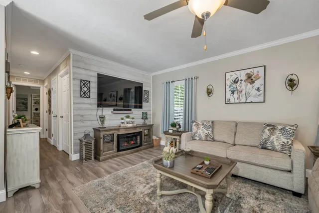 $364,900 | 3 Slate Run, North Hampton, NH 03862