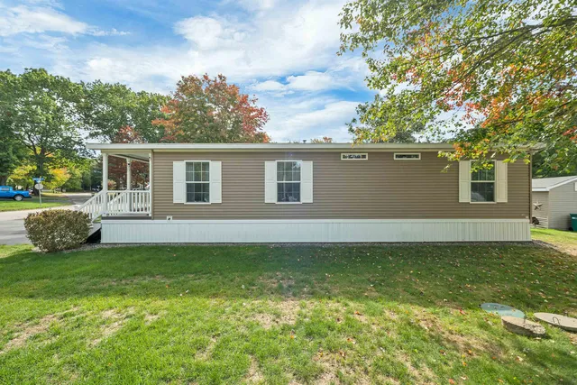 $364,900 | 3 Slate Run, North Hampton, NH 03862