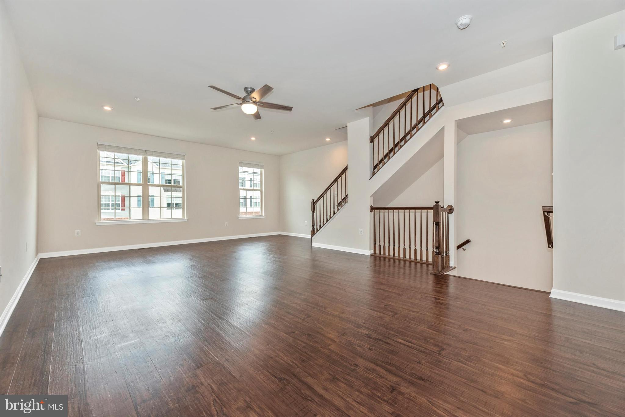 8459 Randell Ridge Road Frederick, MD 21704 - Photo 6 of 47 Living Room