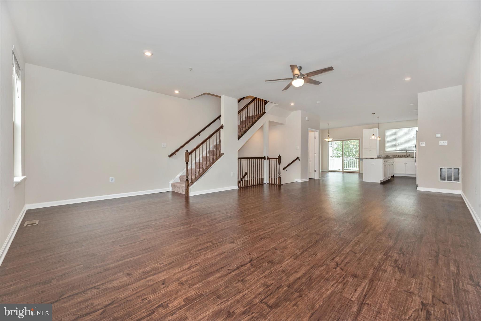 8459 Randell Ridge Road Frederick, MD 21704 - Photo 7 of 47 Living Room