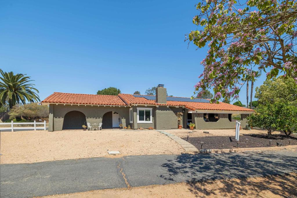 9908 West Lilac Road Escondido, CA 92026 - Photo 4 of 41