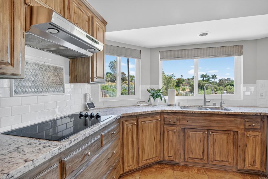 9908 West Lilac Road Escondido, CA 92026 - Photo 10 of 41