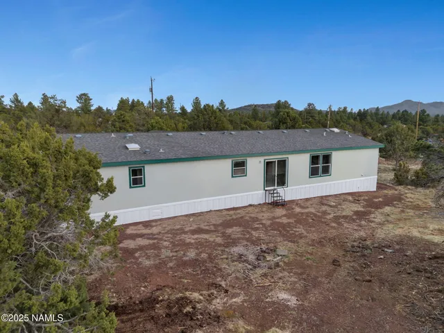 front view of house with a yard