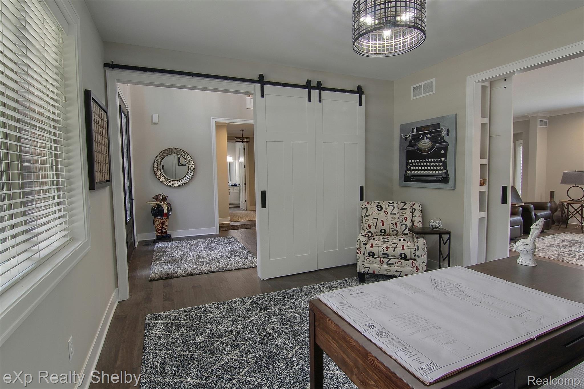 11223 Chicago Road Warren, MI 48093 - Photo 7 of 37 7-Library 2nd View.jpg