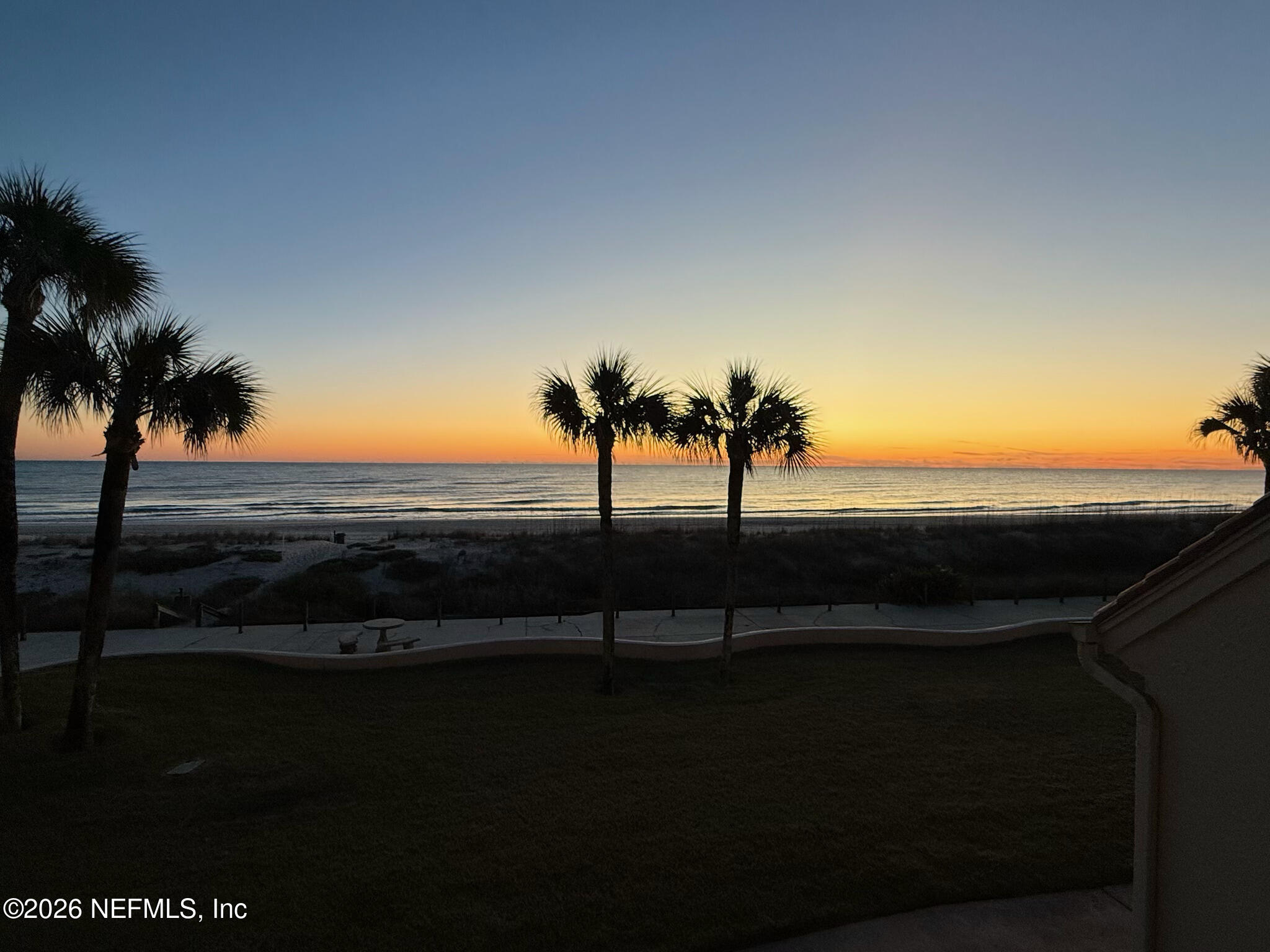 10 10th Street, Unit 11 Atlantic Beach, FL 32233 - Photo 11 of 53 53_img_9826.heic