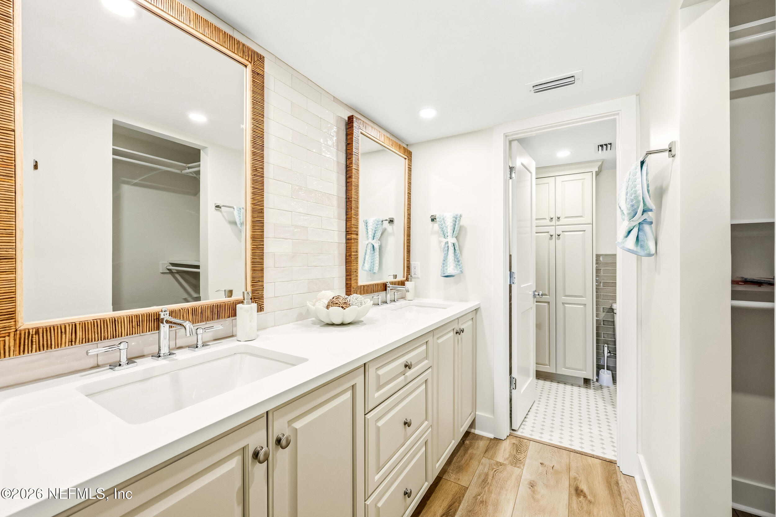 10 10th Street, Unit 11 Atlantic Beach, FL 32233 - Photo 28 of 53 33_24 - interior