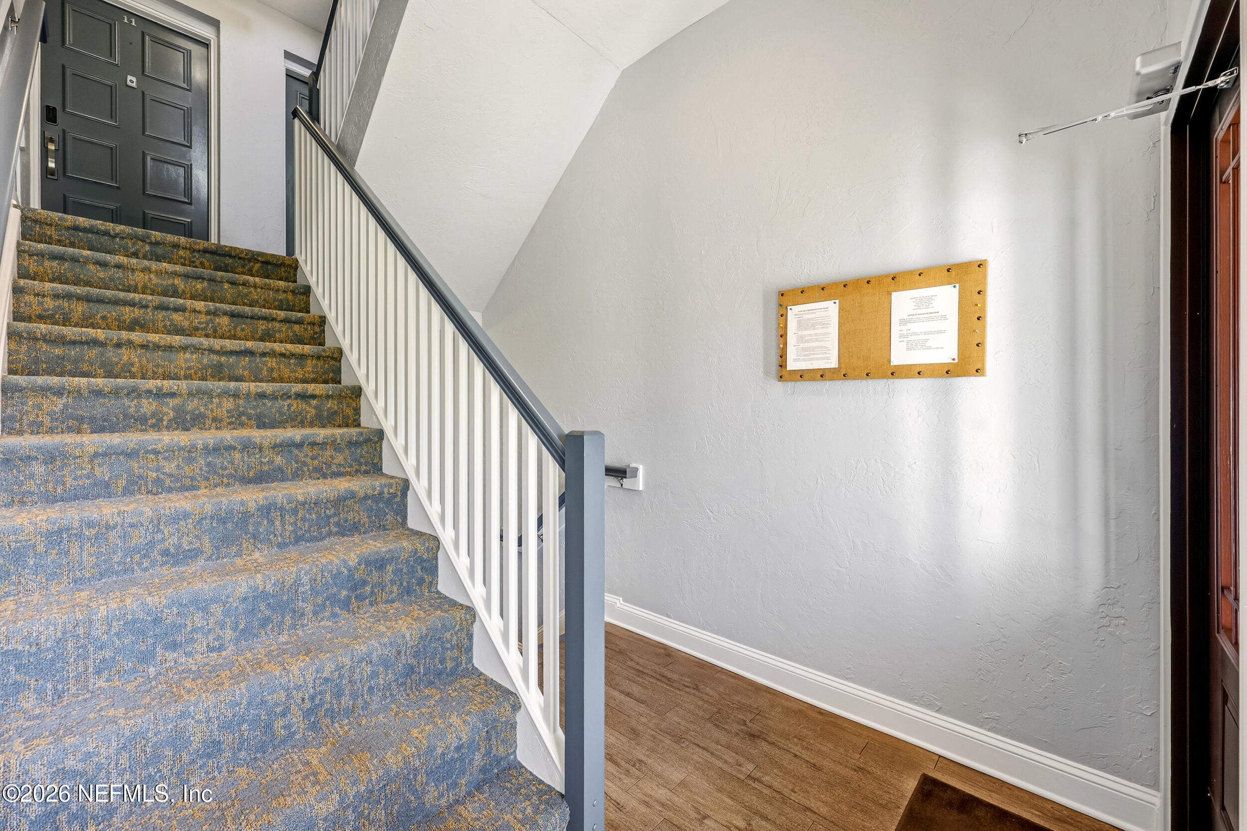 10 10th Street, Unit 11 Atlantic Beach, FL 32233 - Photo 4 of 53 13_4 - interior