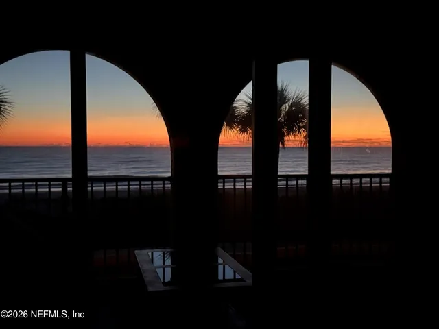 $8,500 | 10 10th Street, Unit 11, Atlantic Beach, FL 32233