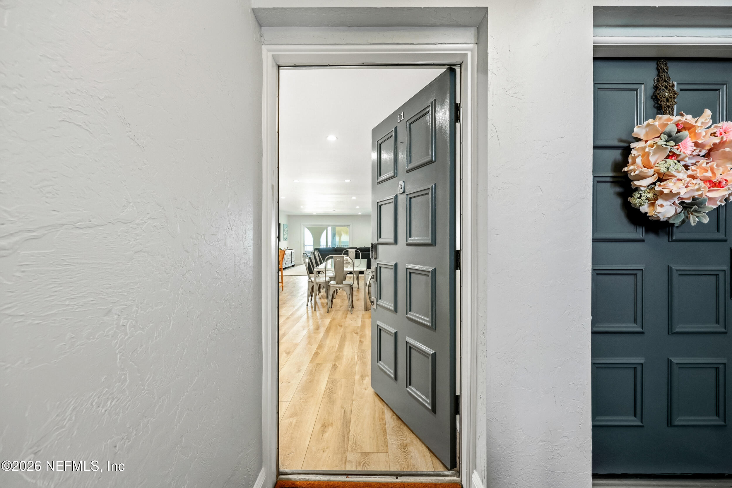 10 10th Street, Unit 11 Atlantic Beach, FL 32233 - Photo 5 of 53 14_5 - interior