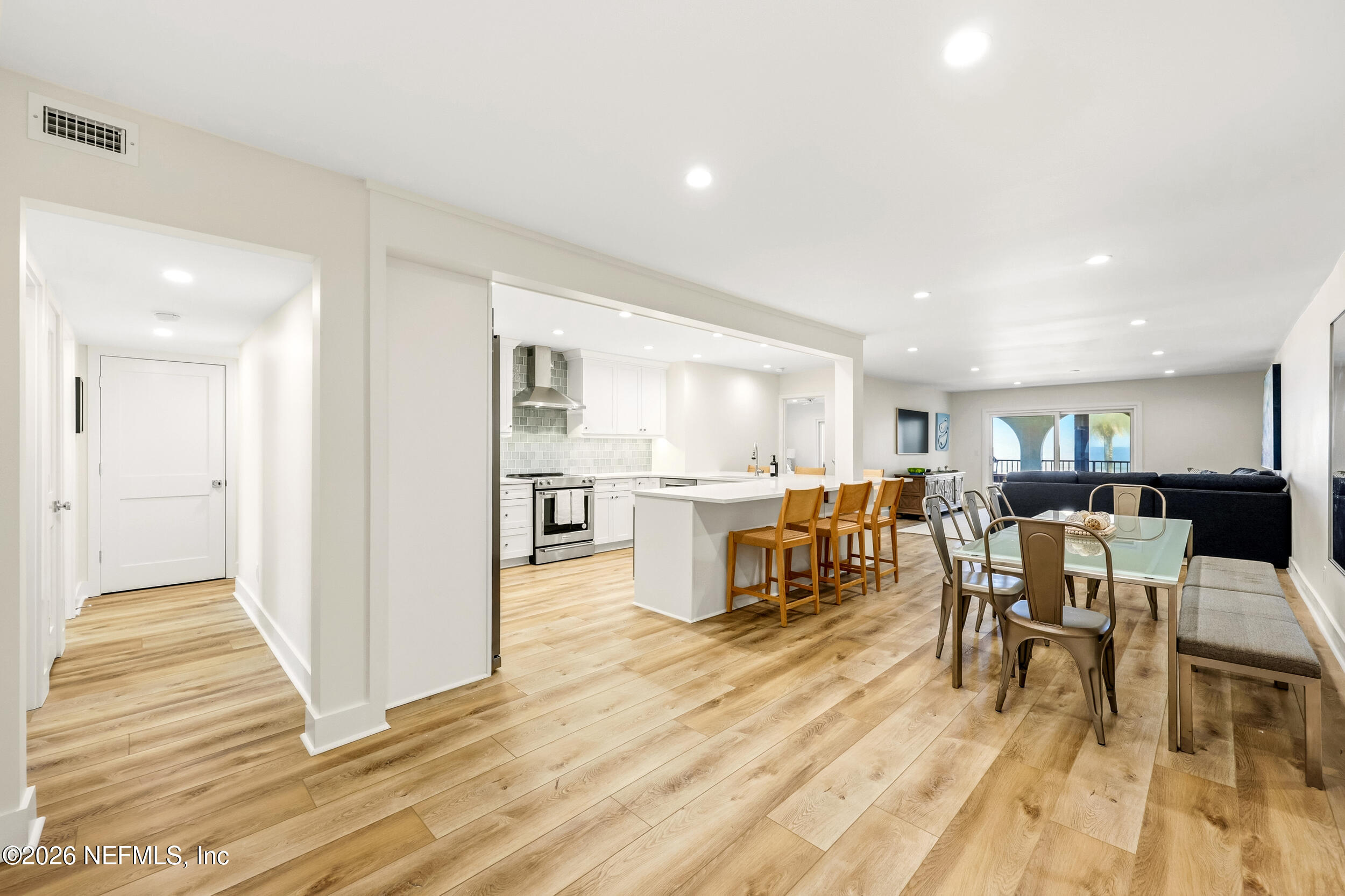 10 10th Street, Unit 11 Atlantic Beach, FL 32233 - Photo 7 of 53 16_7 - interior