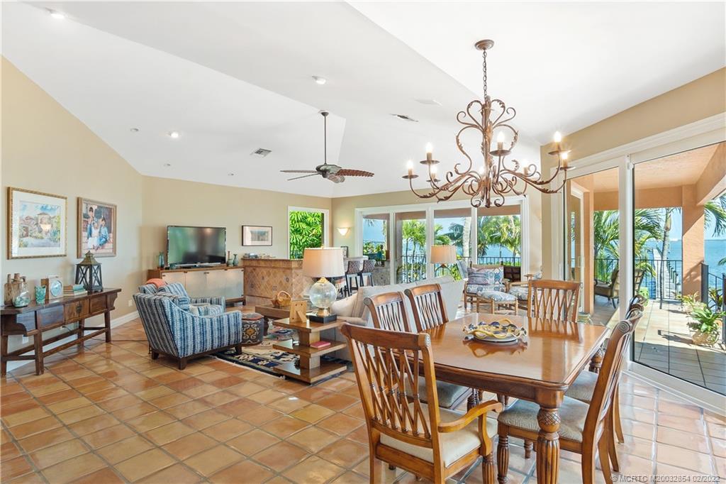 1 Ridgeland Court Stuart, FL 34996 - Photo 14 of 35