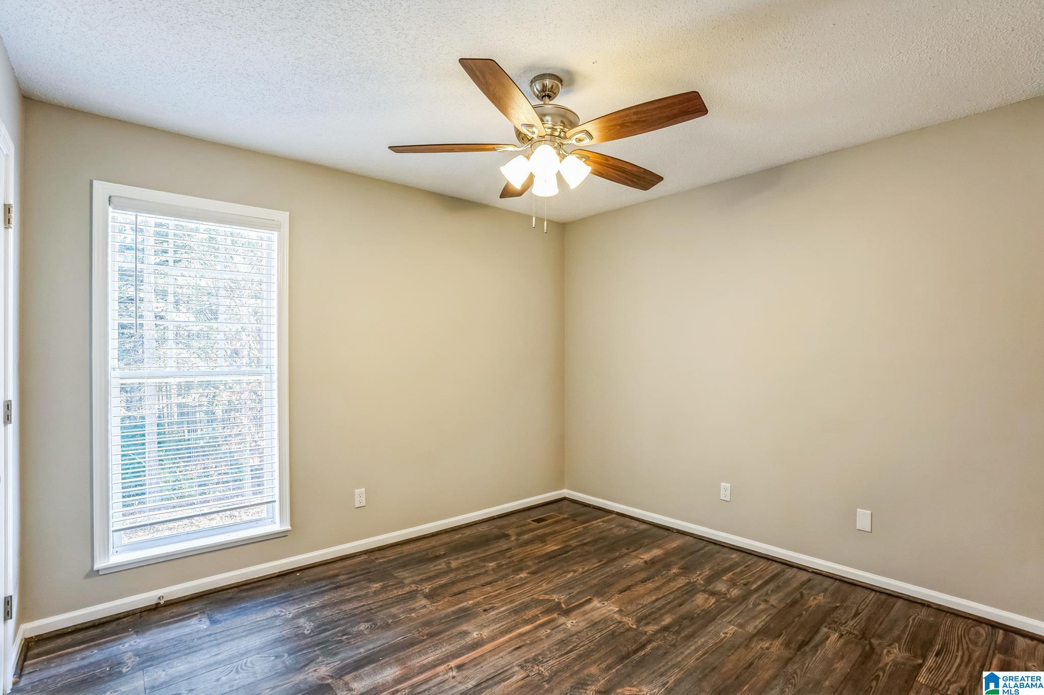 228 South Hillcrest Road Odenville, AL 35120 - Photo 18 of 30