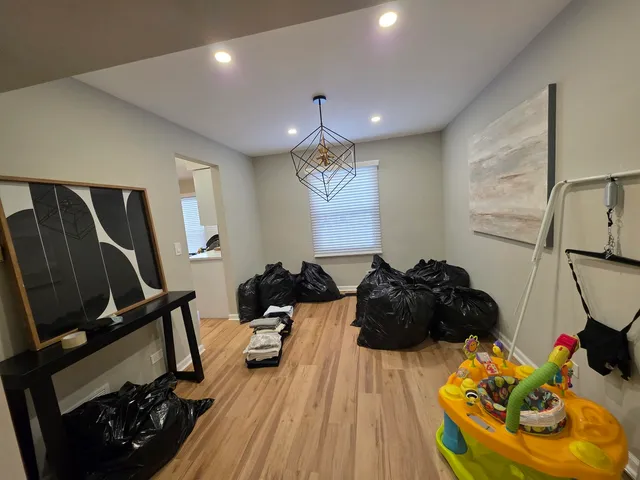 $3,400 | 713 Old Post Road, Buffalo Grove, IL 60089