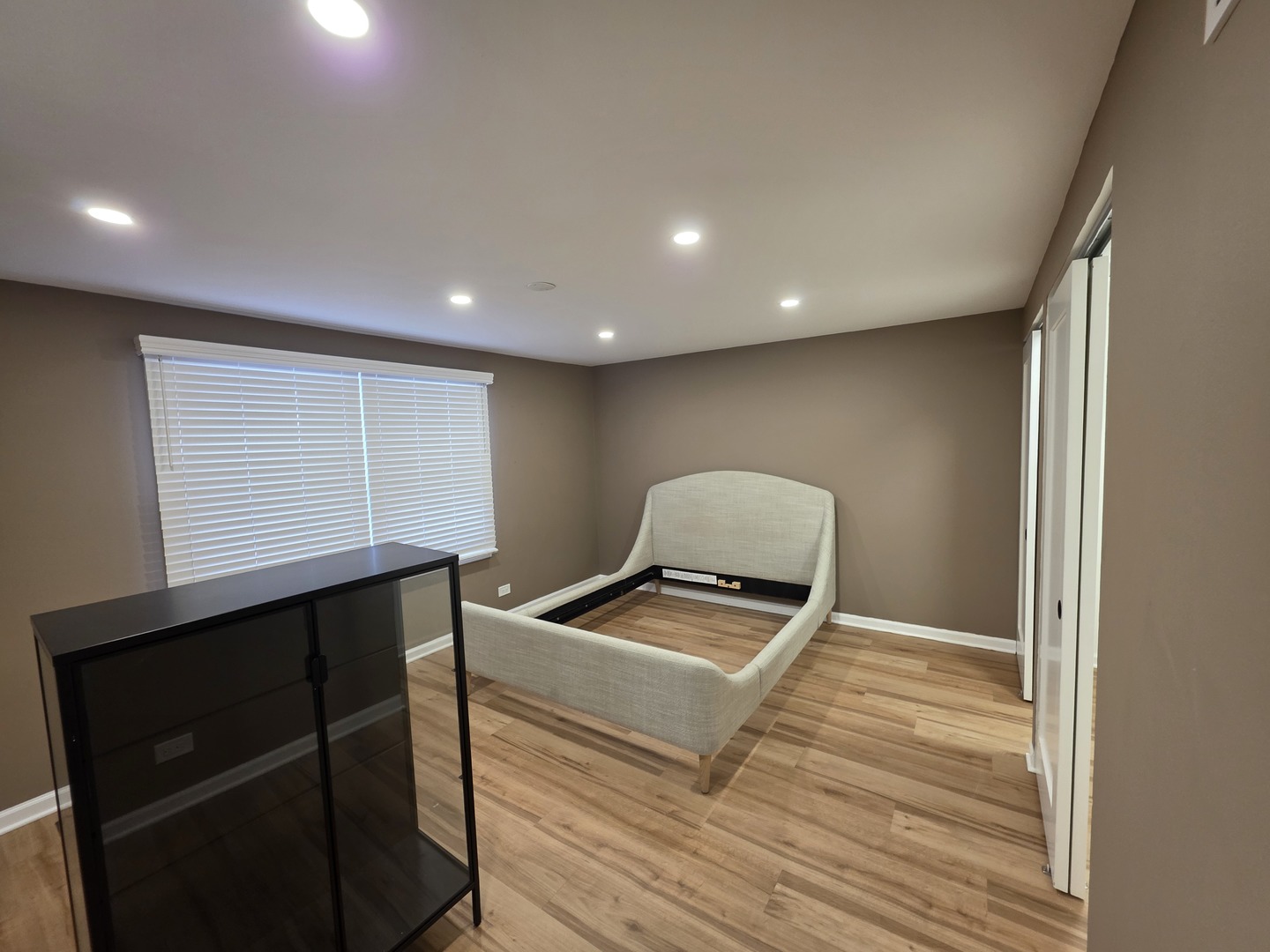 713 Old Post Road Buffalo Grove, IL 60089 - Photo 8 of 12