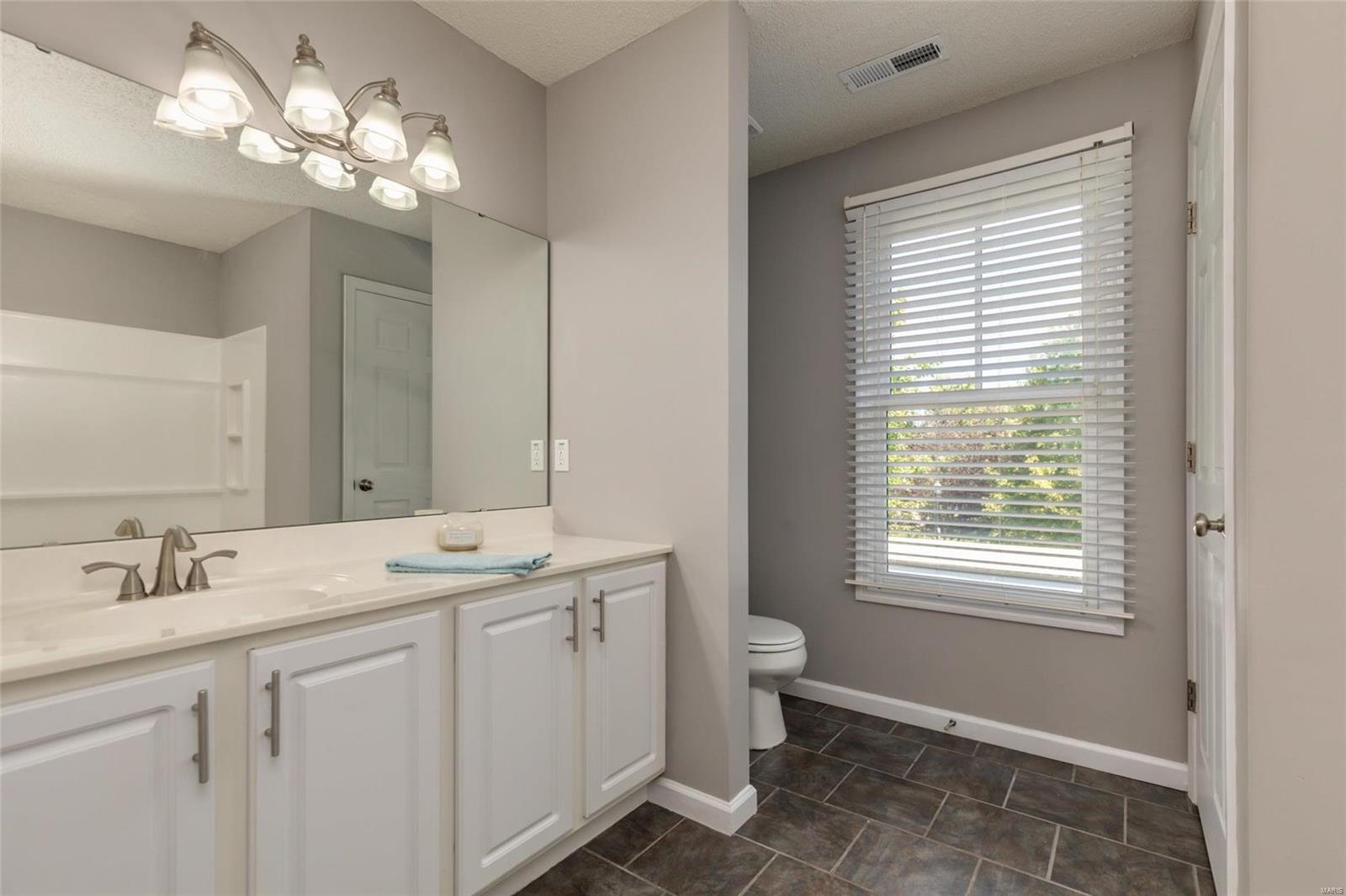 3665 Arpent Street, Unit D2 St. Charles, MO 63301 - Photo 14 of 25