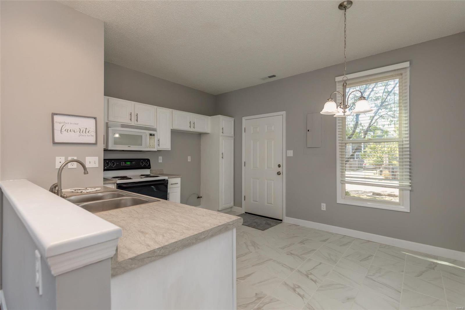 3665 Arpent Street, Unit D2 St. Charles, MO 63301 - Photo 8 of 25