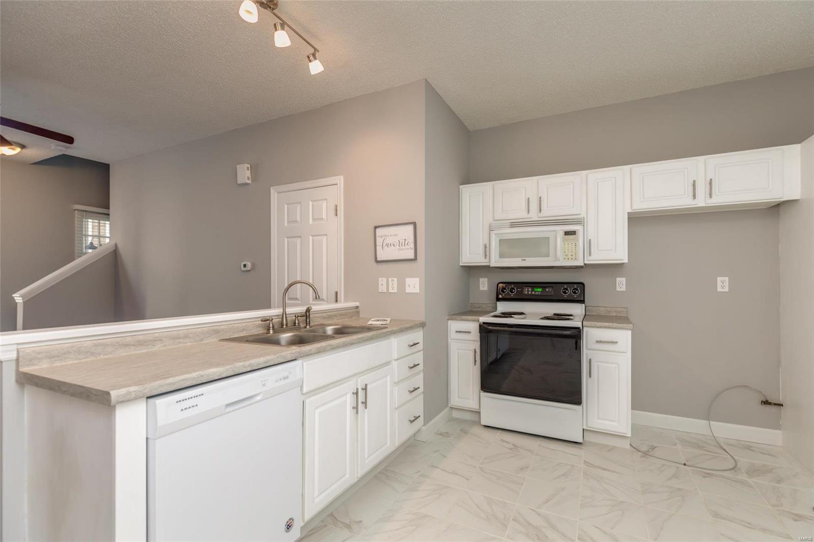 3665 Arpent Street, Unit D2 St. Charles, MO 63301 - Photo 9 of 25