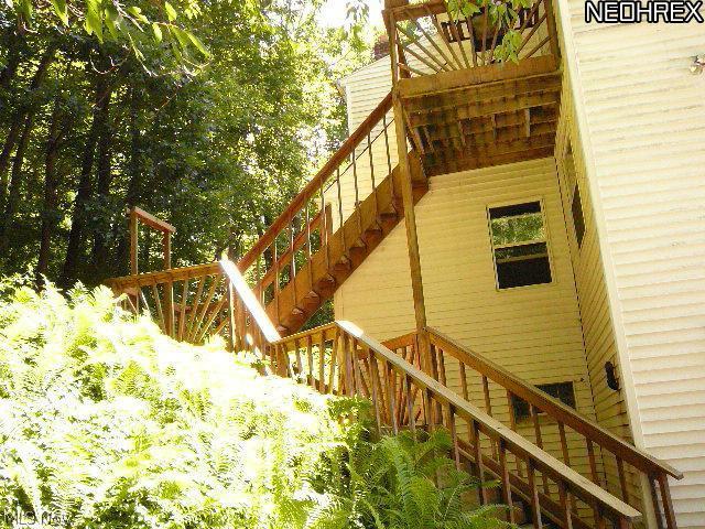 7115 Canal Road Cleveland, OH 44125 - Photo 4 of 12 WOODED VIEW/REAR OF HOUSE